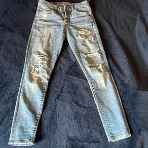 American Eagle blue jeans